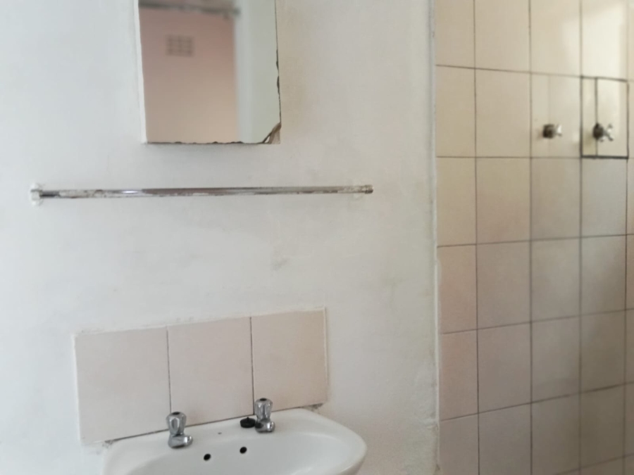 3 Bedroom Property for Sale in Cambridge Eastern Cape